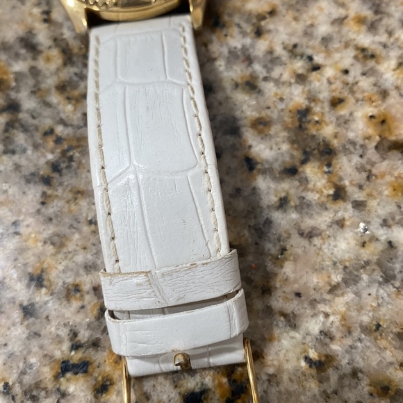 Guess white rhinestone watch - Picture 4 of 7